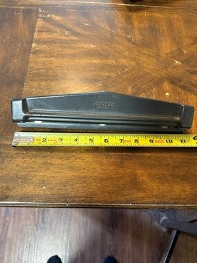 Black master model 30 3-Hole Punch in good used condition